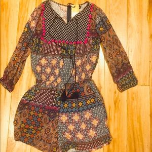 NWT Adorable Boho Tassel Romper Size M/L